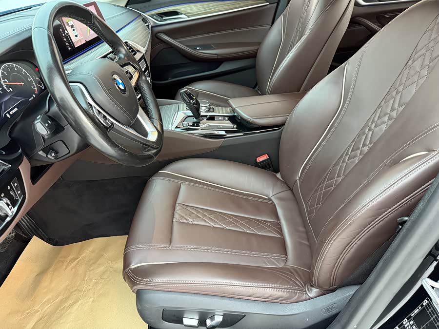 BMW 5 Series 2019