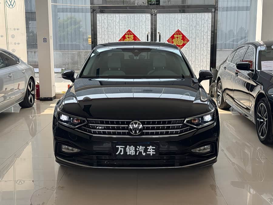 Volkswagen Magotan 2023