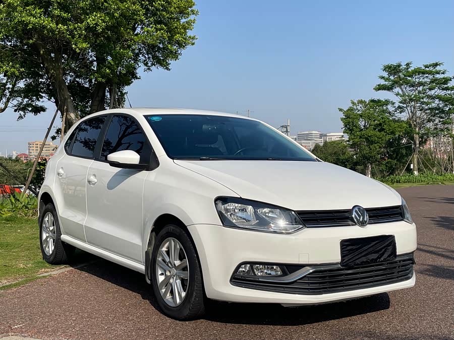 Volkswagen Polo 2016