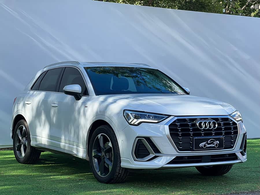 Audi Q3 2022