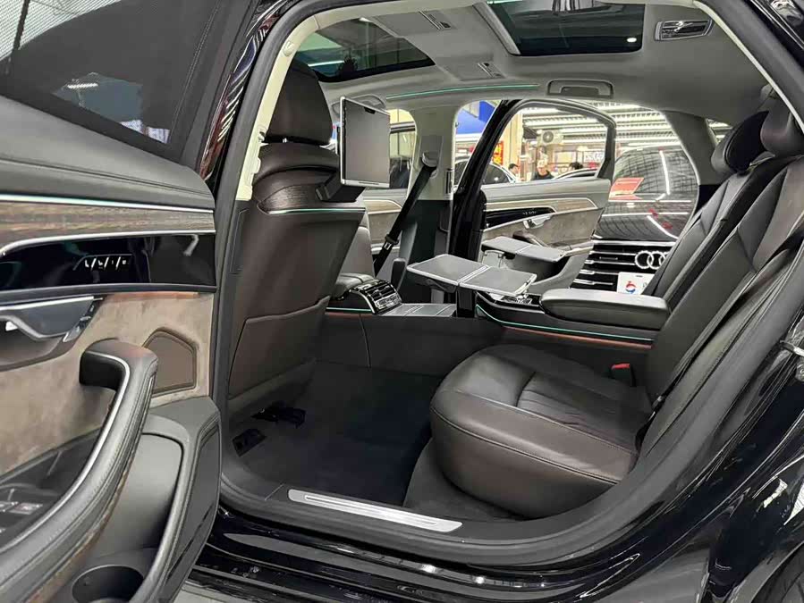 Audi A8 2019