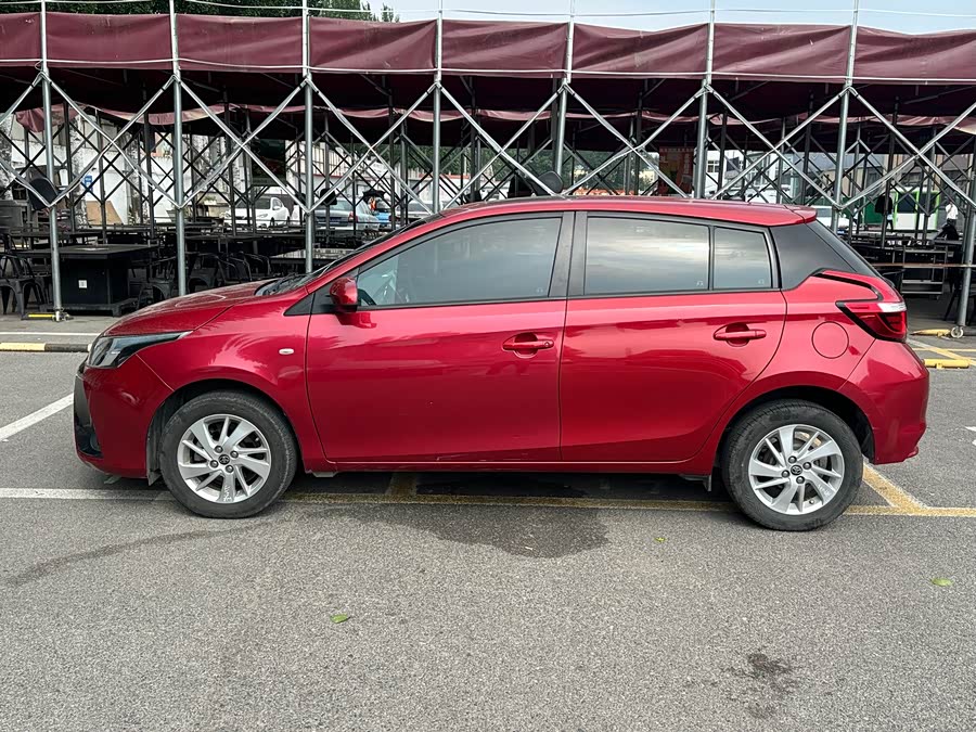 Toyota Yaris L 2016