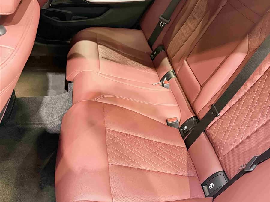 BMW 3 Series 2022 — фото 12