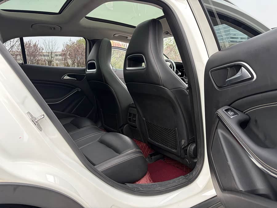 Mercedes-Benz GLA 2019