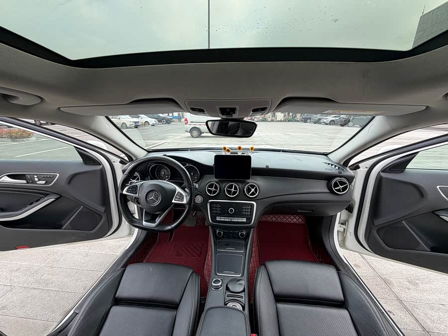 Mercedes-Benz GLA 2019