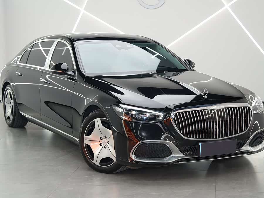 Mercedes-Benz Maybach S-Class 2023