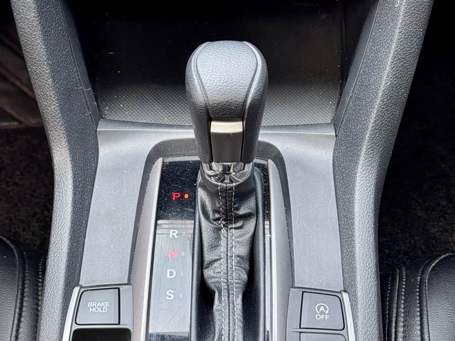 Honda Civic 2021 — фото 15