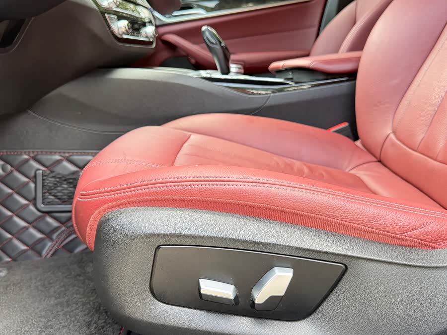 BMW 5 Series 2020