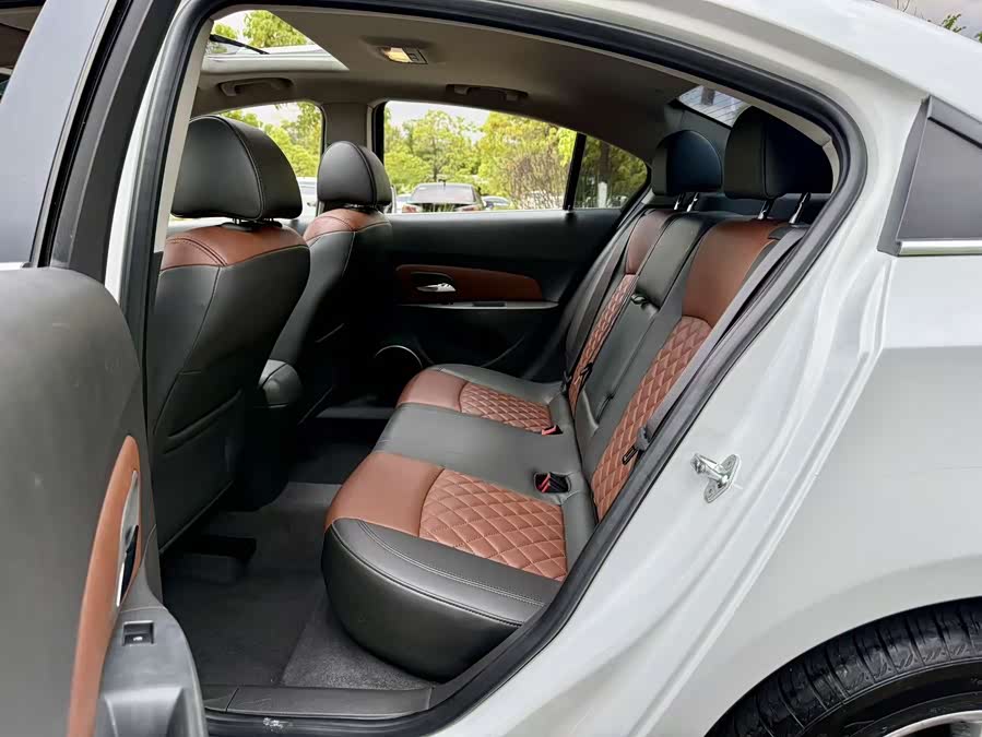 Chevrolet Cruze 2013