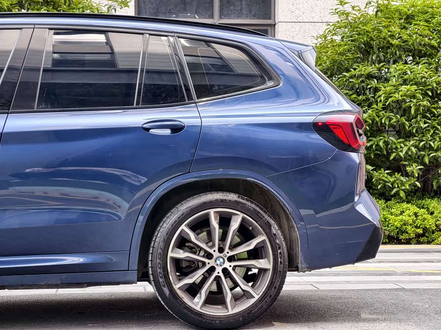 BMW X3 2022 — фото 8