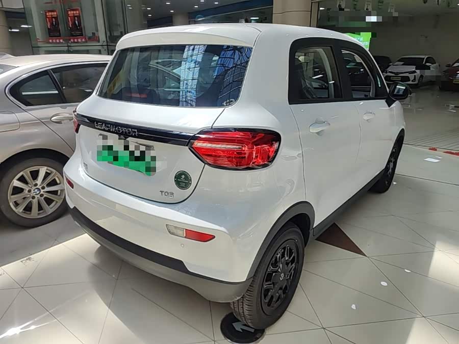 Leapmotor Zero Running T03 2025