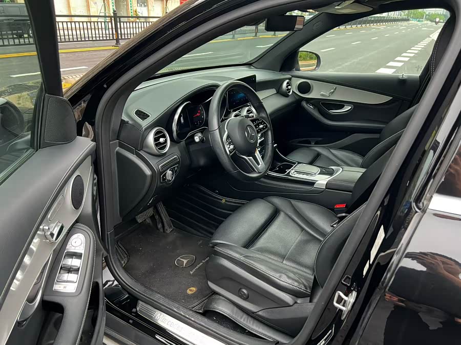 Mercedes-Benz GLC 2020