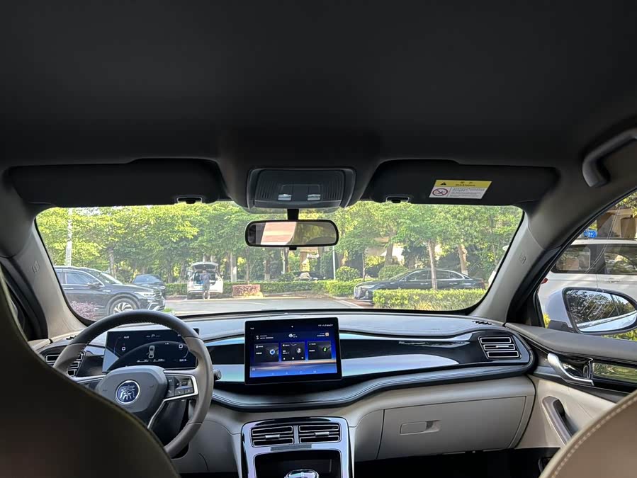 BYD Qin PLUS 2023 — фото 13