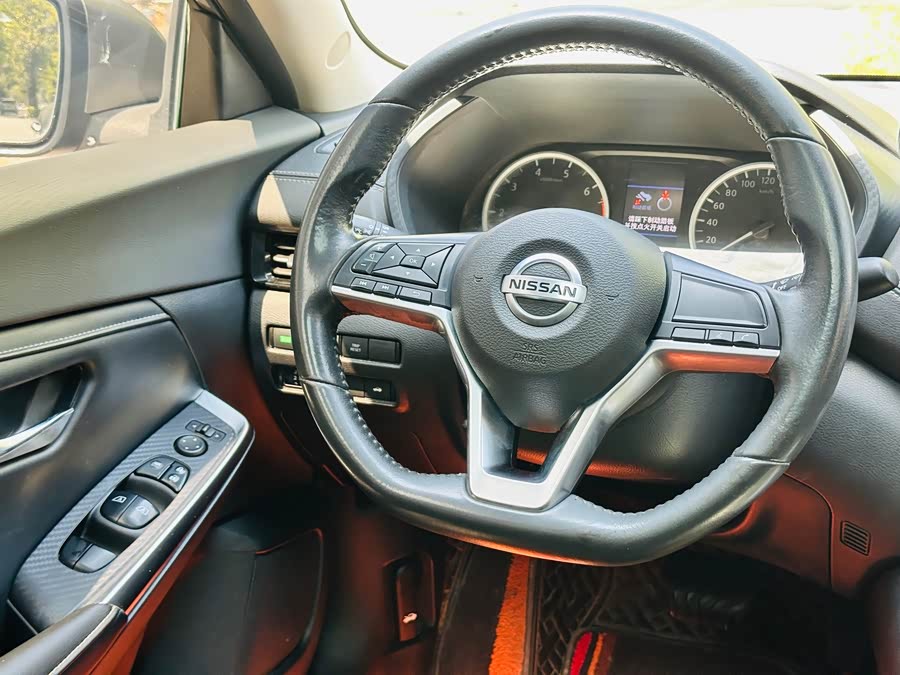 Nissan Sylphy 2022 — фото 28