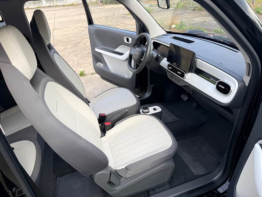 Geely Galaxy Panda 2025 — фото 12