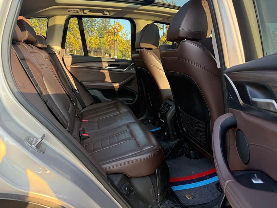 BMW X3 2018 — фото 17