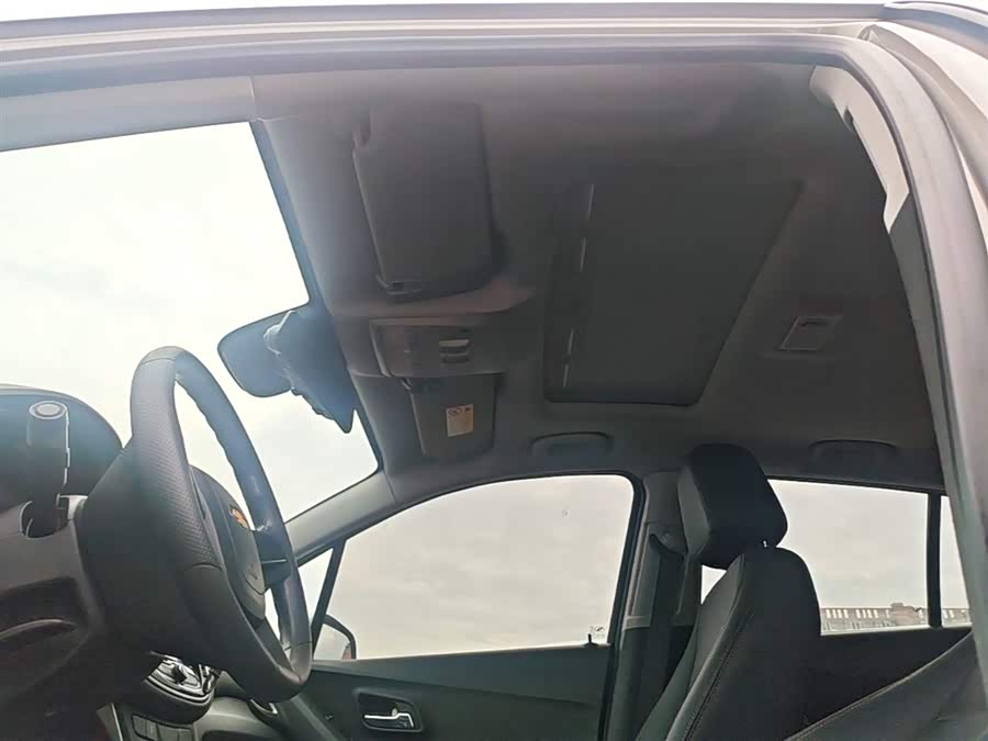 Chevrolet Trax 2018 — фото 18