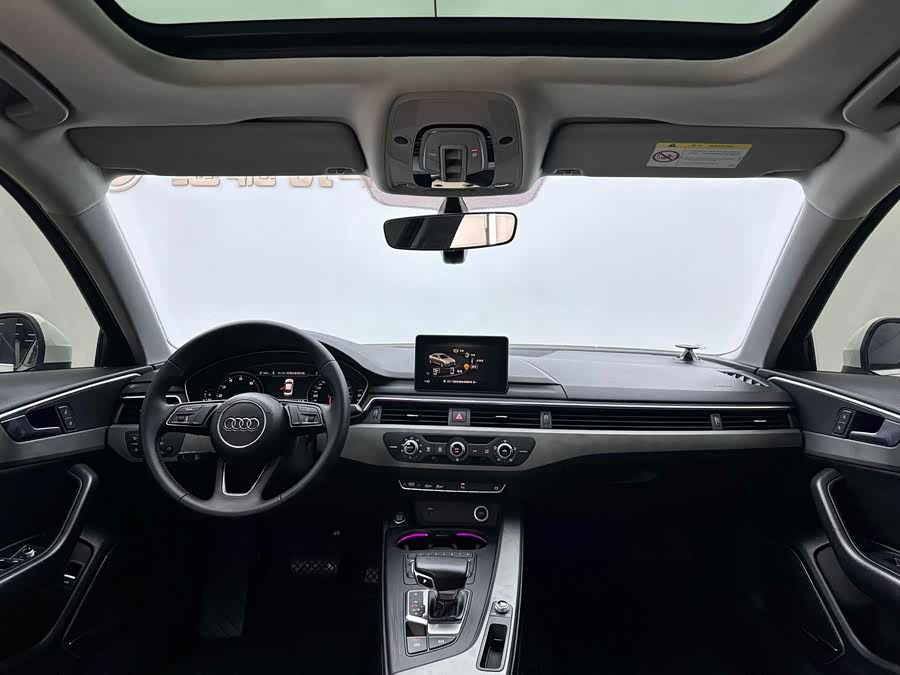 Audi A4L 2019