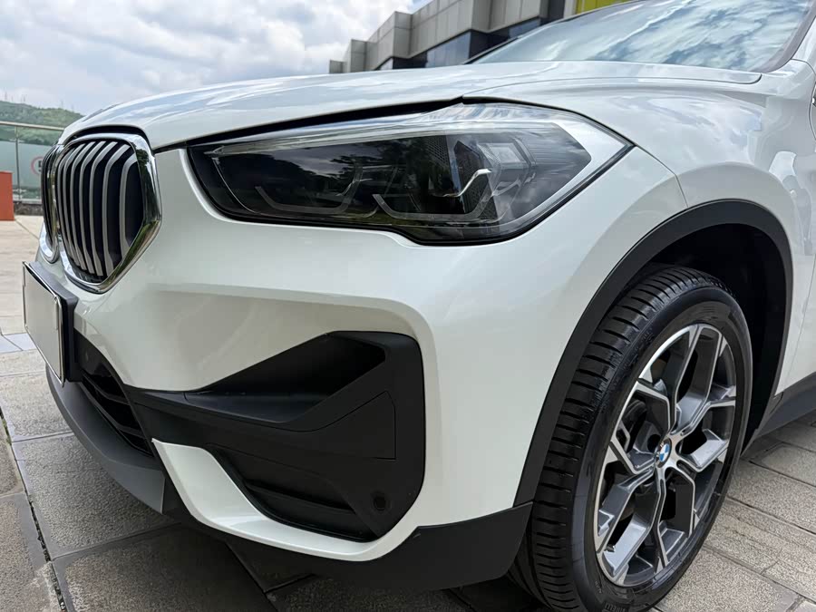 BMW X1 2021 — фото 13