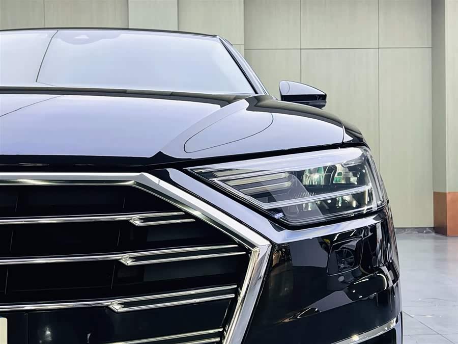Audi A8 2021