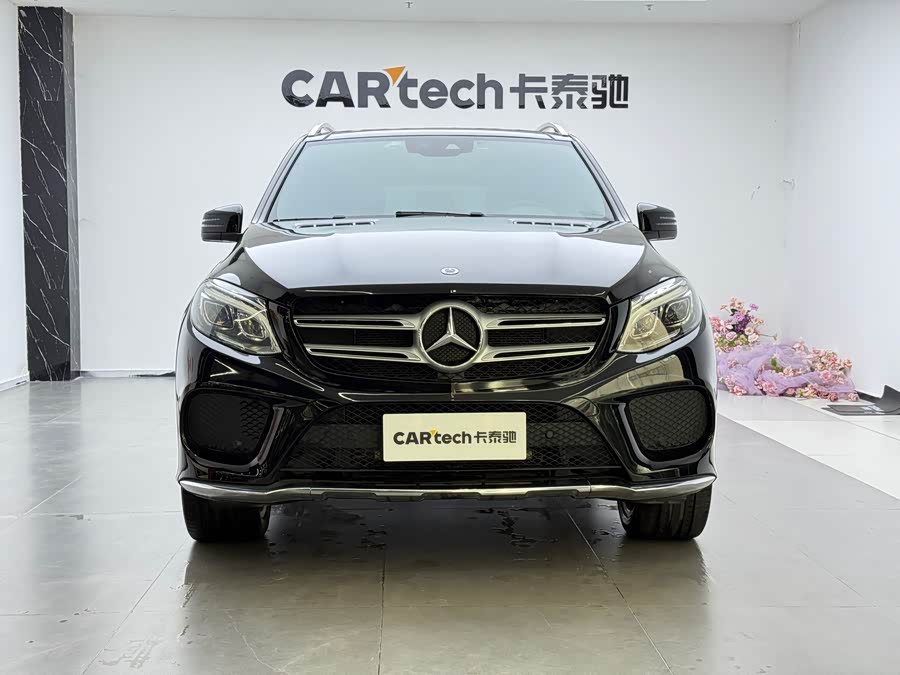 Mercedes-Benz GLE 2016