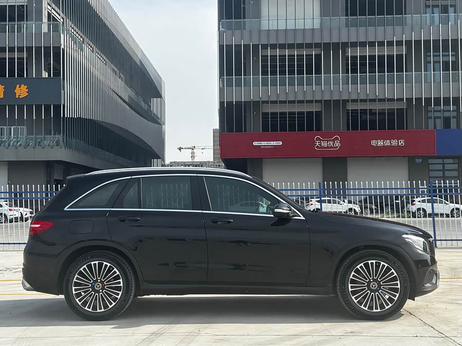 Mercedes-Benz GLC 2018