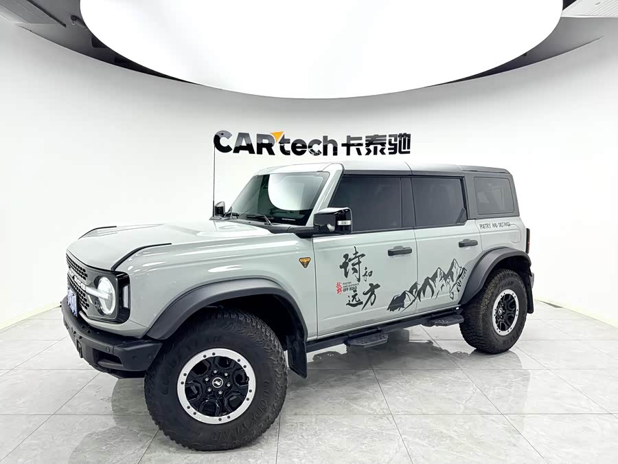Ford Bronco 2024