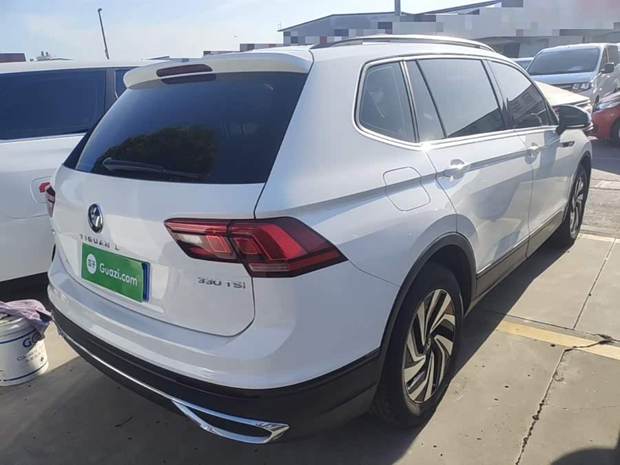 Volkswagen Tiguan L 2022