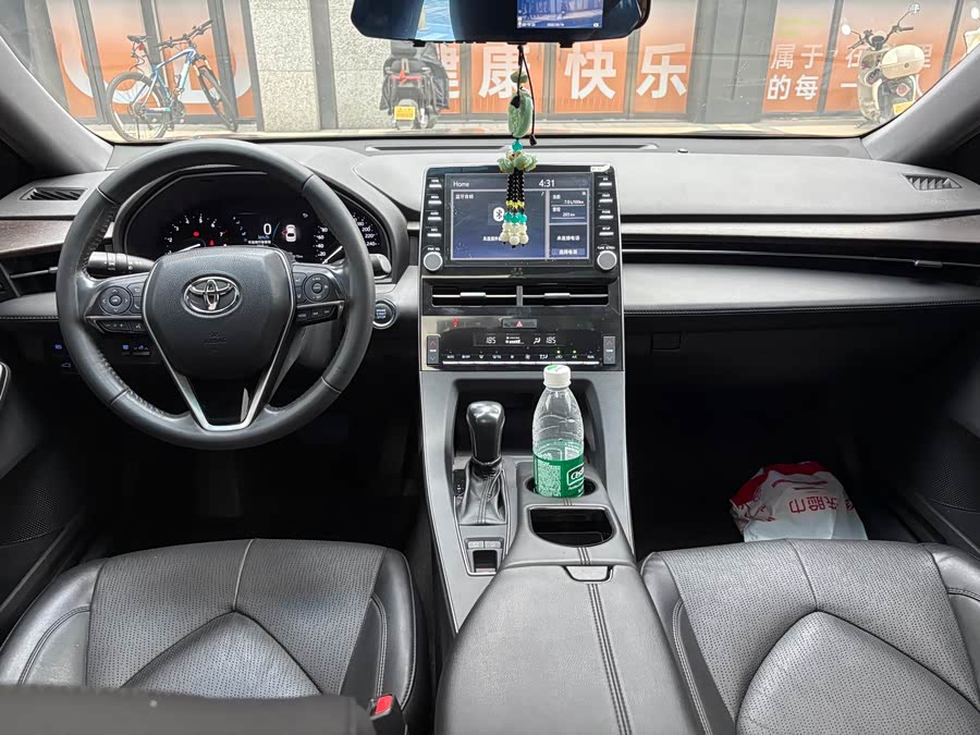 Toyota Avalon 2019