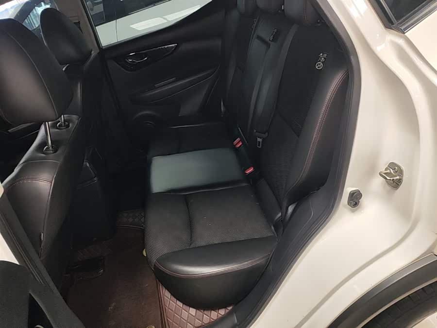 Nissan Qashqai 2017 — фото 17
