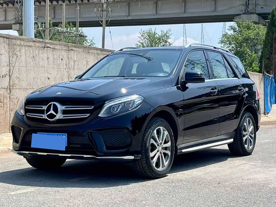 Mercedes-Benz GLE 2016