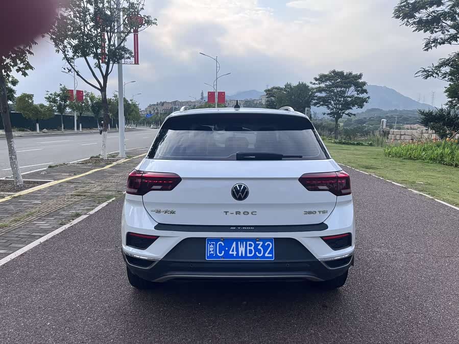 Volkswagen T-Roc 2021
