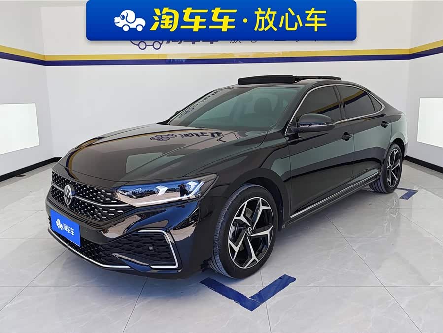 Volkswagen Passat 2023