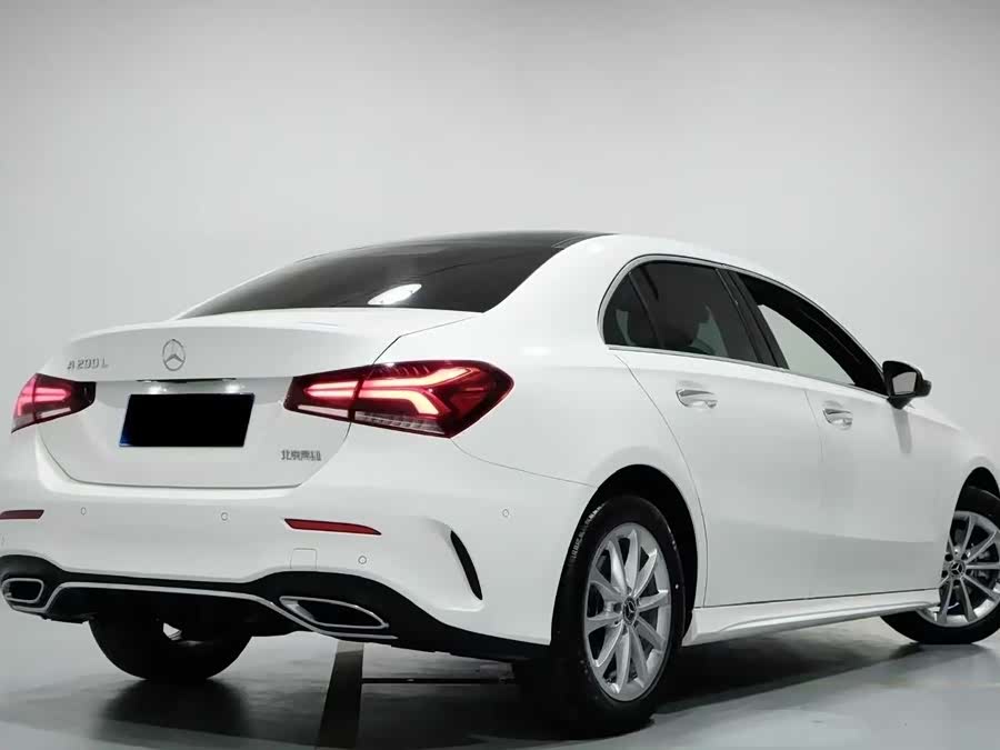 Mercedes-Benz A-Class 2020 — фото 9