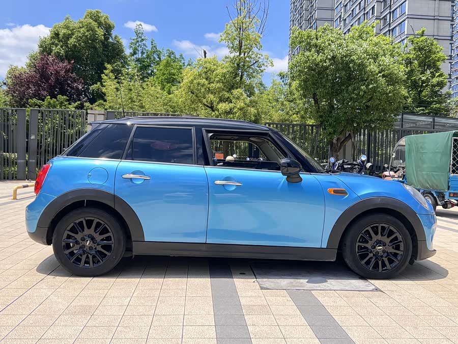 MINI MINI 2015