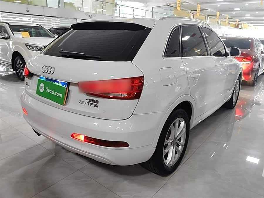 Audi Q3 2015