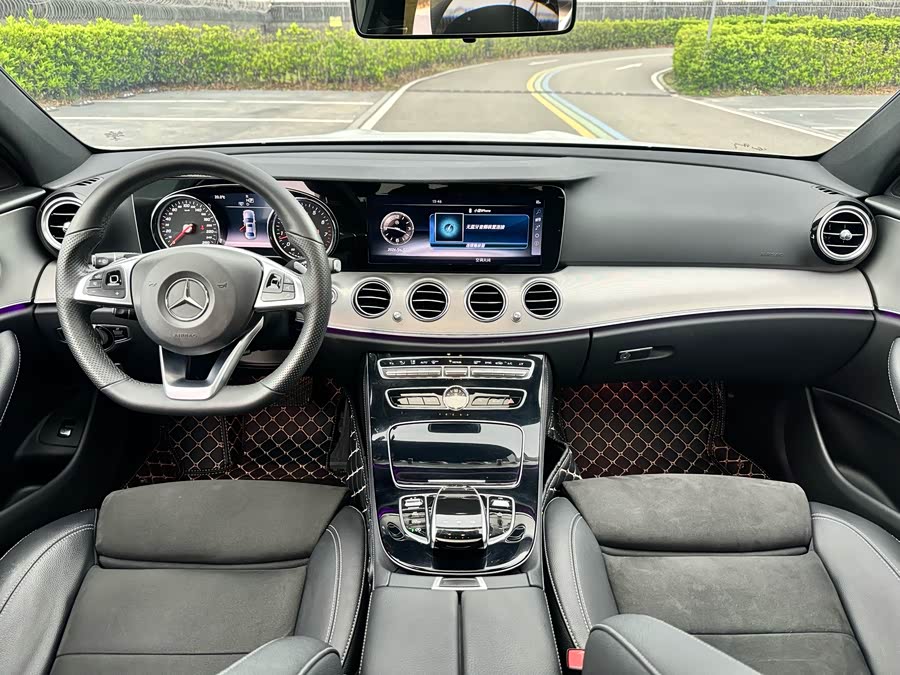 Mercedes-Benz E-Class 2018 — фото 14