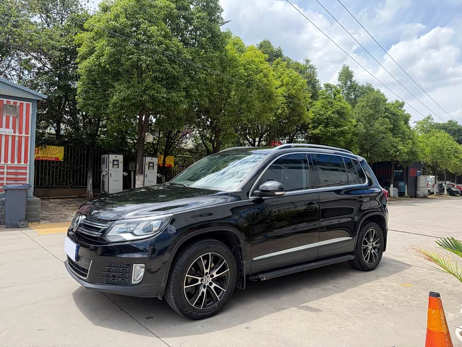 Volkswagen Tiguan 2015