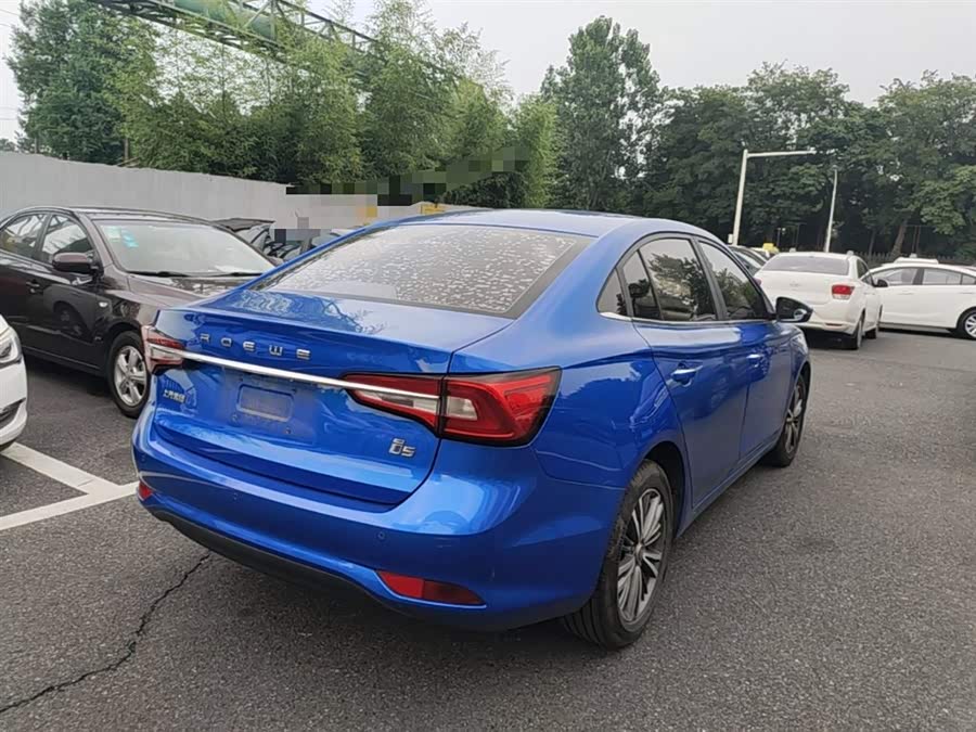 Roewe i5 2019