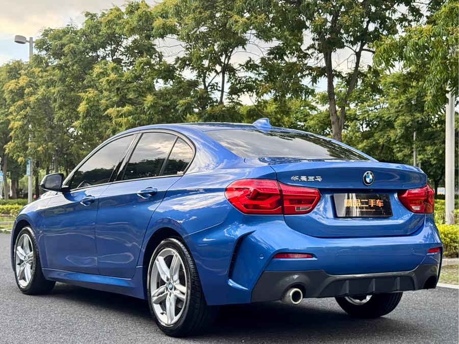BMW 1 Series 2019 — фото 21