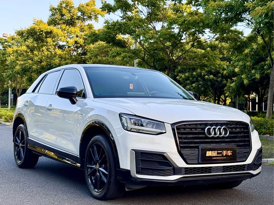 Audi Q2L 2018