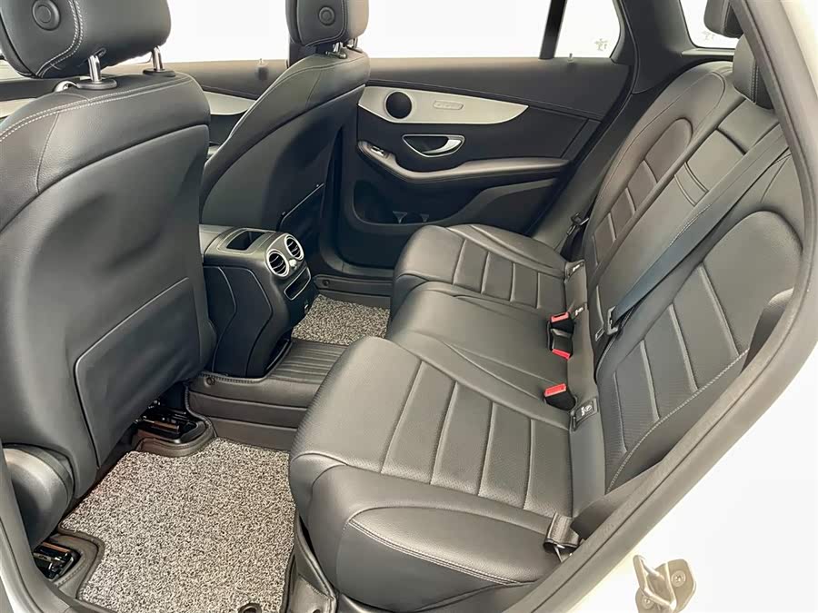 Mercedes-Benz GLC 2021
