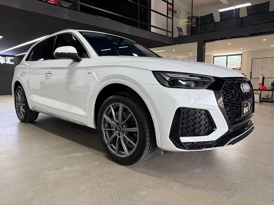Audi Q5L 2023