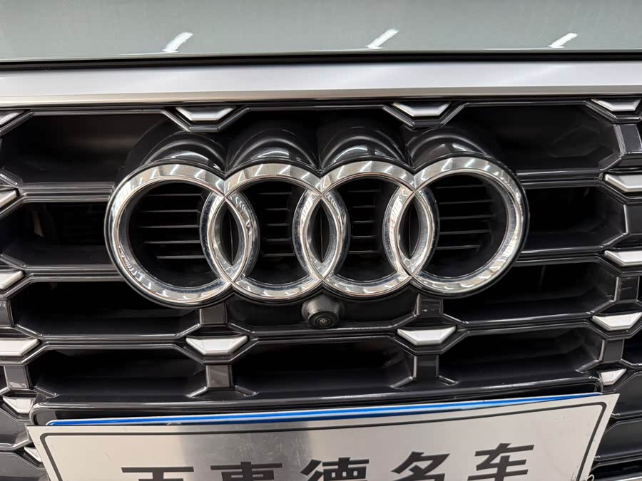 Audi Q3 2022 — фото 19