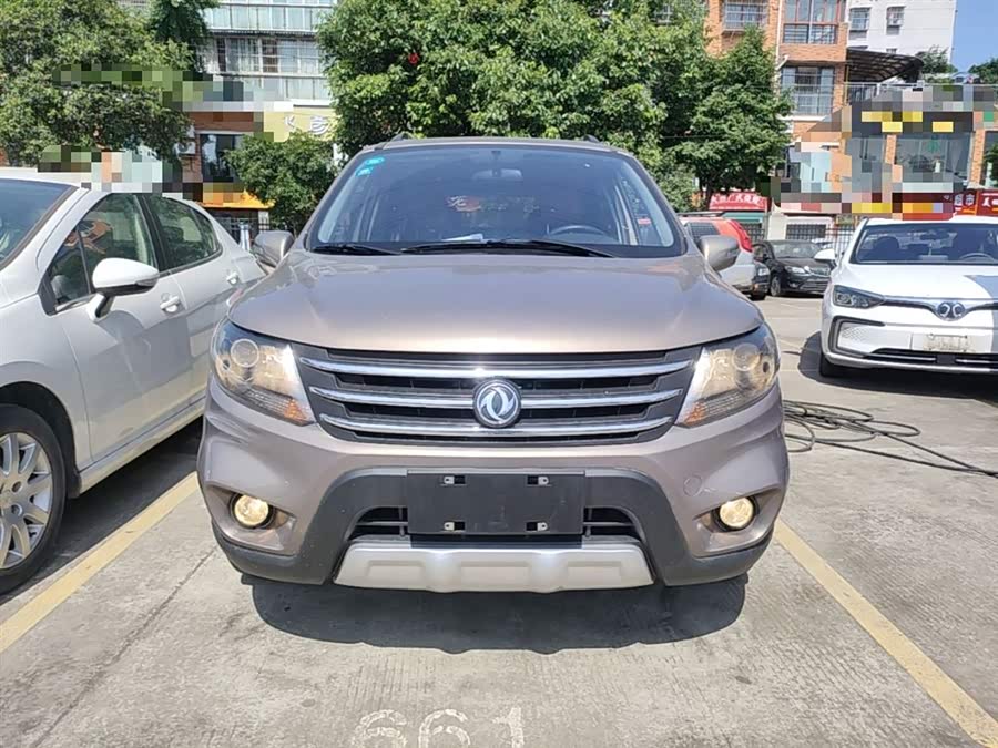 Dongfeng Jingyi X5 2015