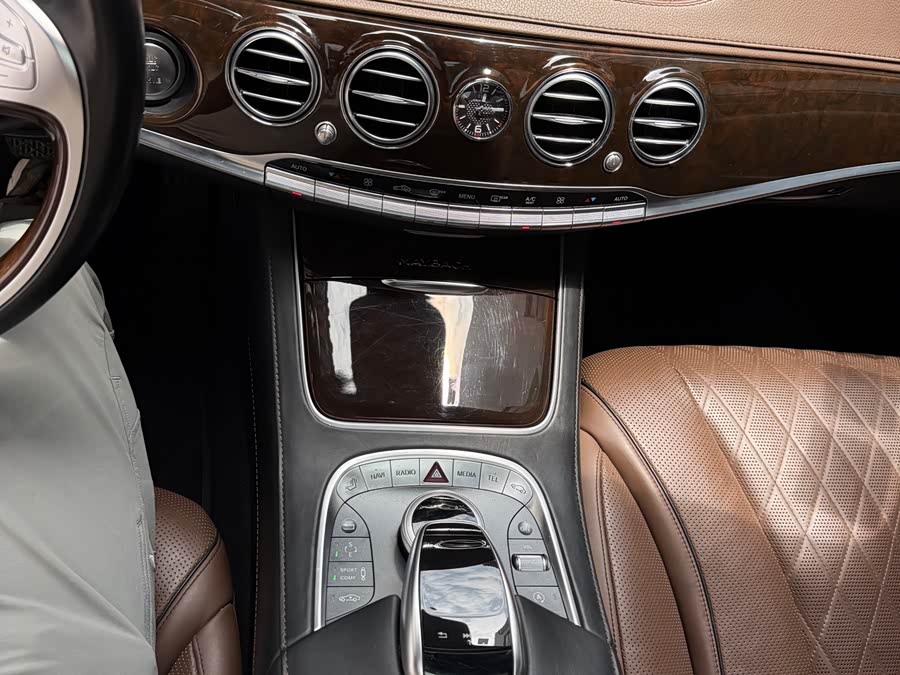 Mercedes-Benz Maybach S-Class 2016 — фото 13