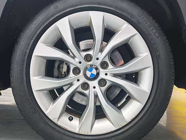 BMW X1 2013 — фото 14