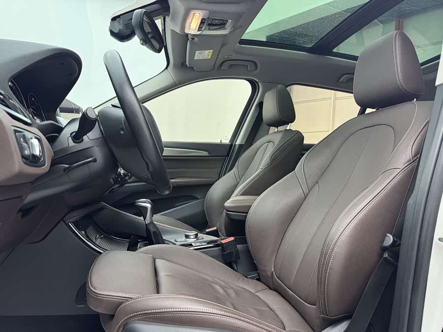 BMW X1 2019 — фото 15