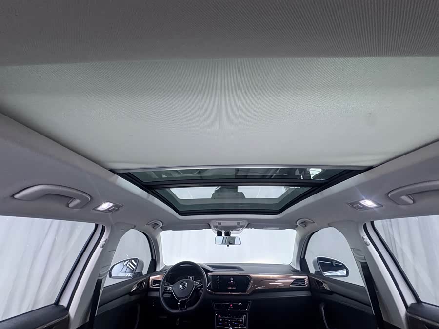 Volkswagen Tuyue 2021