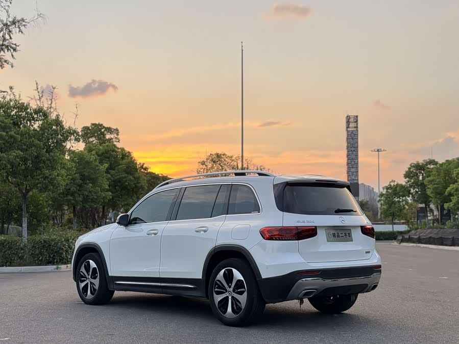 Mercedes-Benz GLB 2020